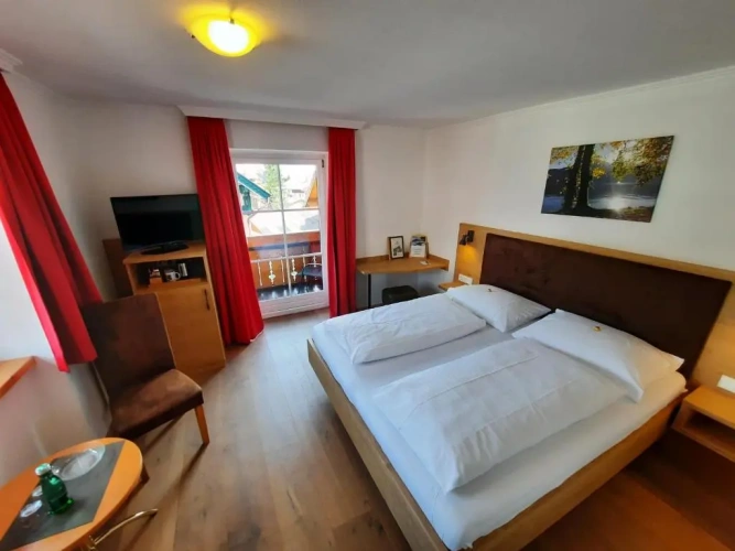 Standard Double room with balcony