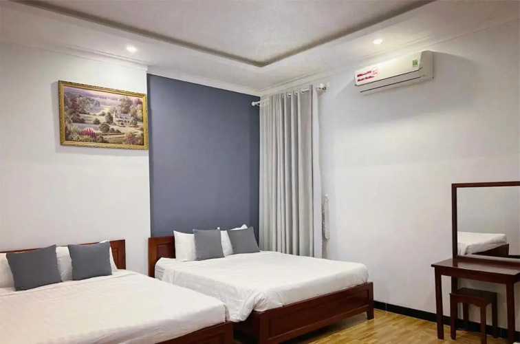 Hotel Minh Quang