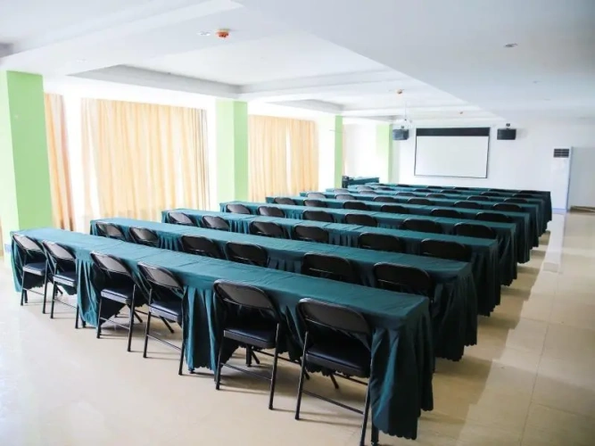 GreenTree Alliance Hotel Hezhou Bada West Road Xueyuan Branch