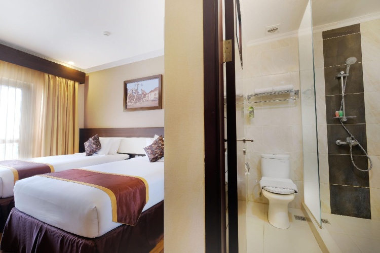 Superior Twin room