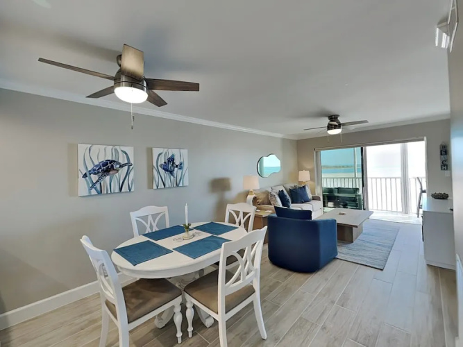 Castle Beach 303