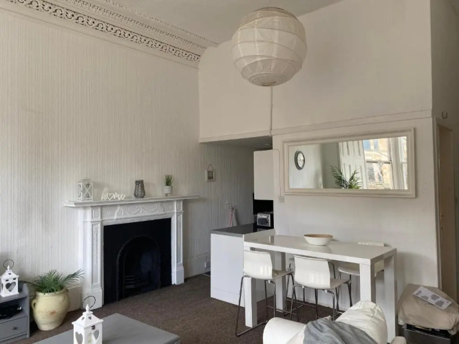 Captivating Apartment in Glasgow Westend, uk