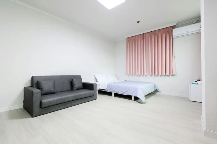 Standard Family room