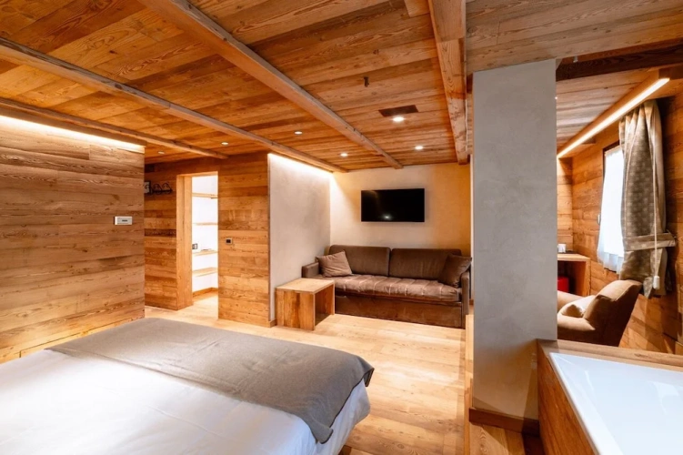 Superior room