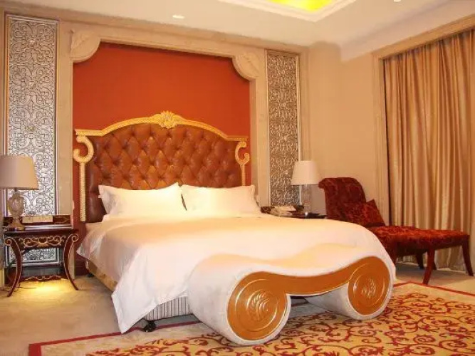 Jinding Mingdu International Hotel