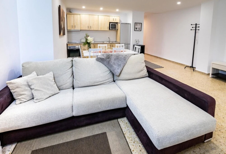 Fuengirola Centre - Modern 2BR Apartment -one Step to Everything