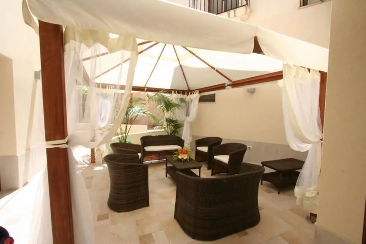 Grand Hotel FlorioOver view