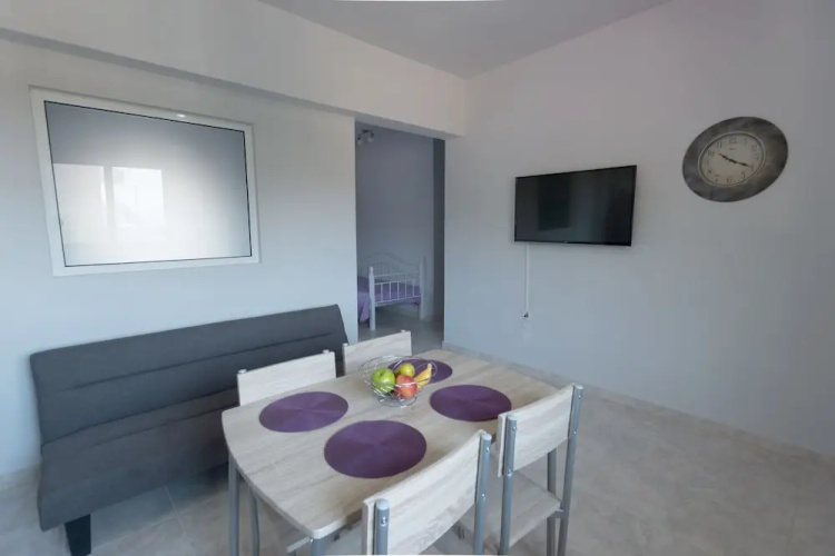 Paulsia Apartments