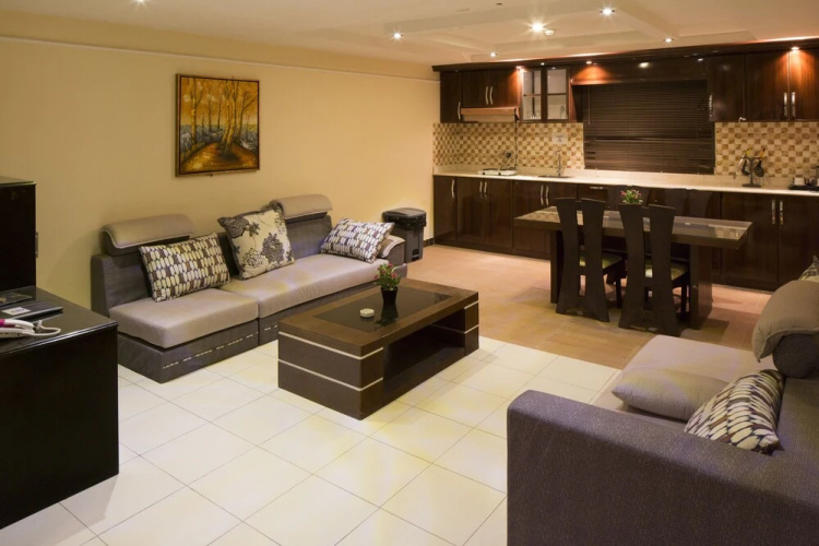 Golden Park Hotel
