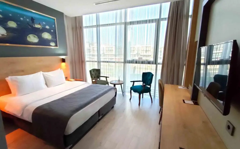 Mi̇lls Hotel