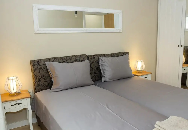 FM Luxury 2-BDR Apartment - Relax