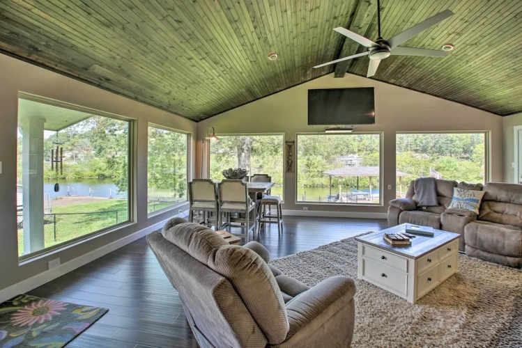 3 Bedrooms Cottage