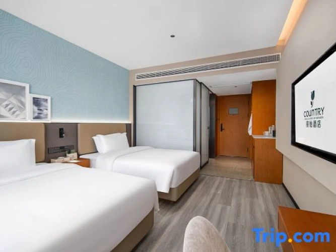 Standard Double room with river view