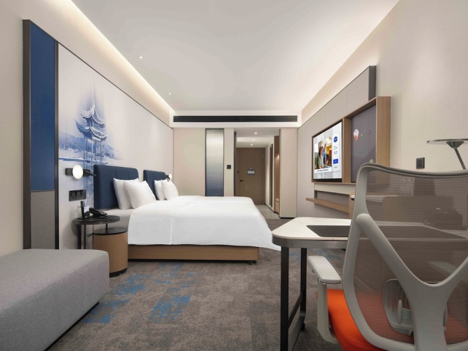 Superior Double room with city view