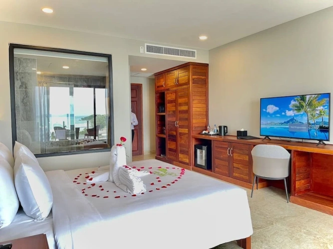 2 Bedrooms Standard Double room with mountain view