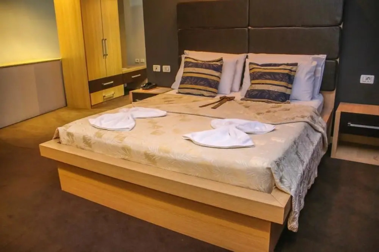 Hotel Vila Aeroport