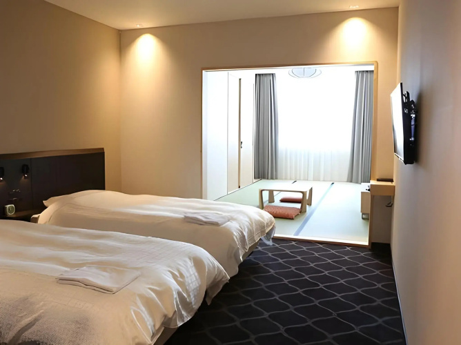 Breezbay Hotel Resort and Spa