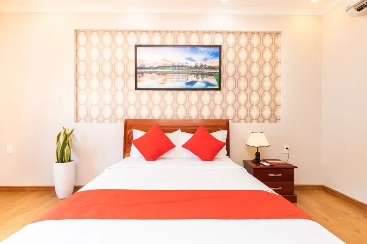 Camy Hotel