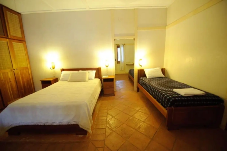 Deluxe Triple room with view