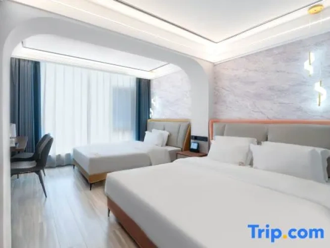 Premium Twin room