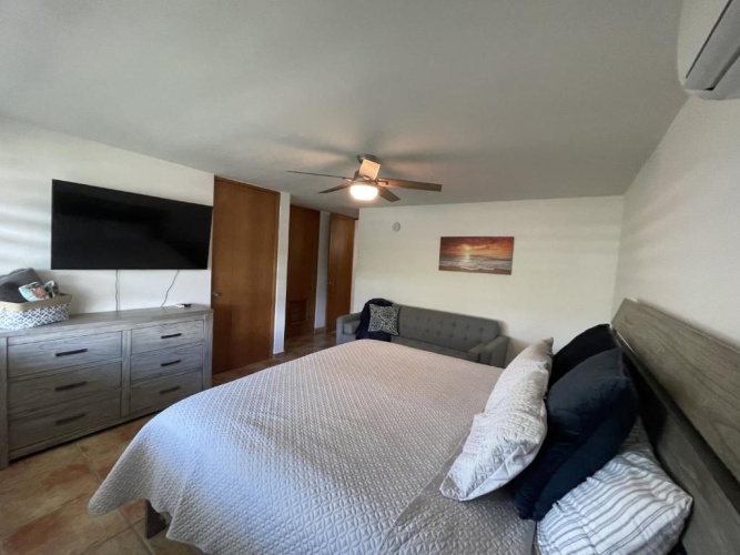 3 Bedrooms Apartment