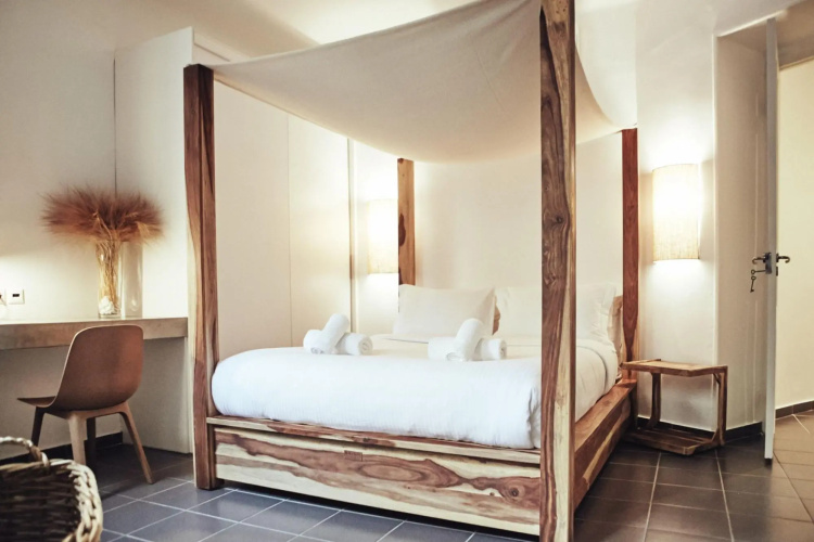Art Pantheon Apartment (Three-Bedrooms)
