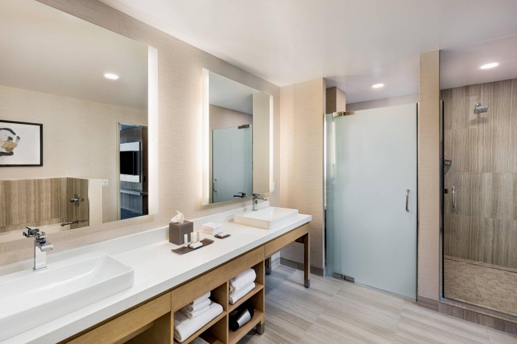 1 Bedroom Double Suite