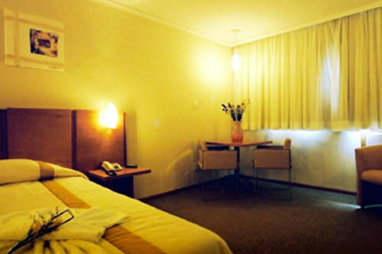 Barbur Plaza Hotel