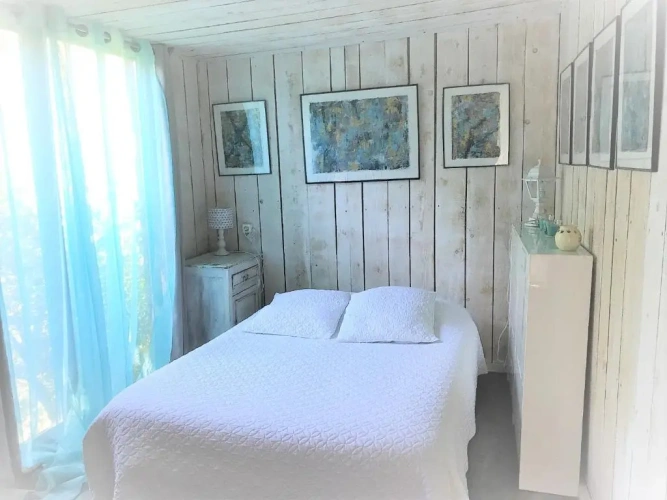 Standard Double room with balcony and with park view