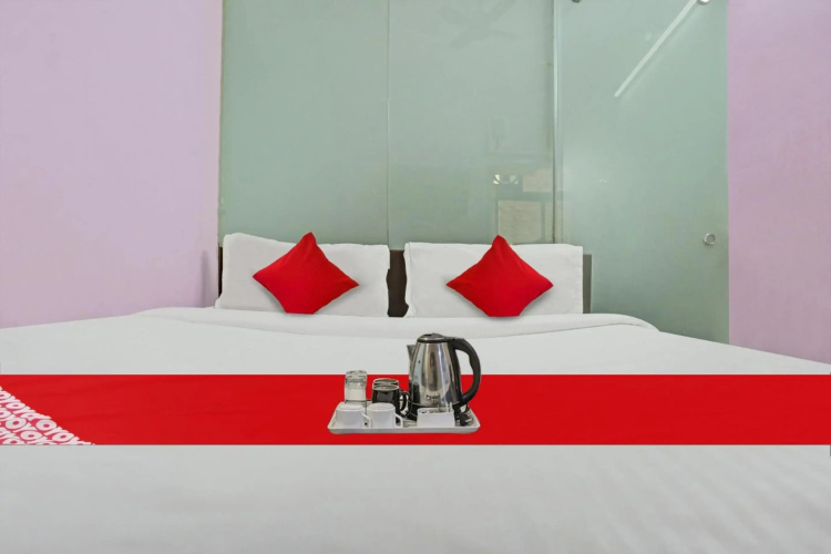 OYO Flagship 70367 Padam Residency