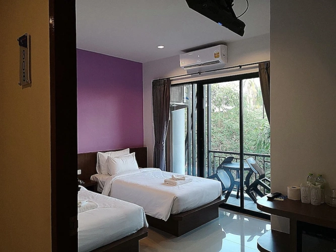 Standard Double room with city view