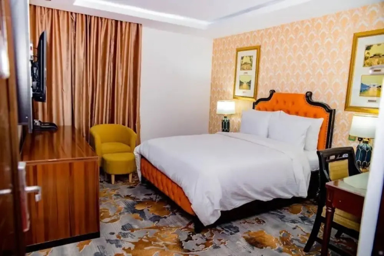 Golden Vista Hotels