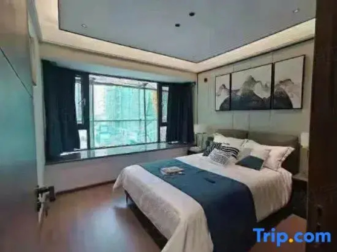 Mengzi Luxiang Hotel