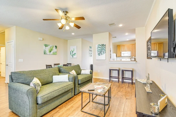 2 Bedrooms Cottage