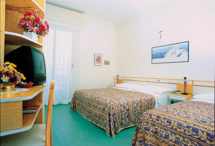 Standard Quadruple room with balcony