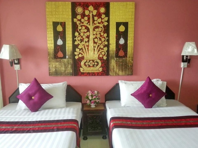 Standard Twin room