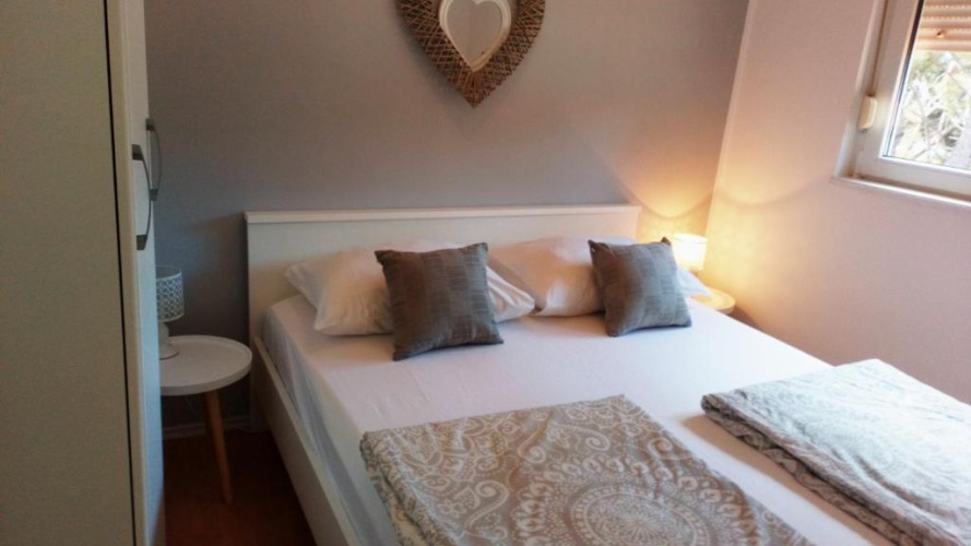 2 Bedrooms Apartment with balcony and with sea view