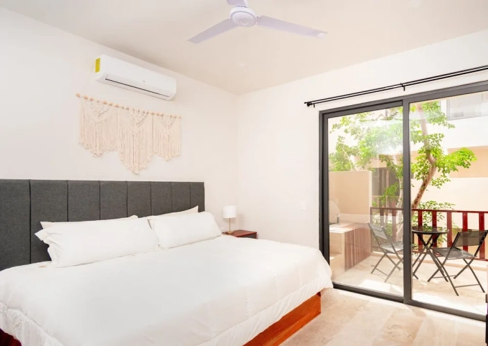1 Bedroom Superior Apartment with balcony