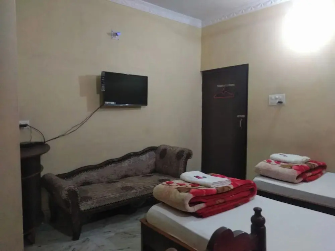 Hotel Chandrakala Regency