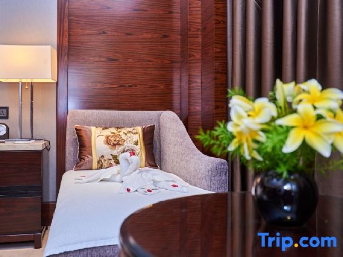 Superior Suite