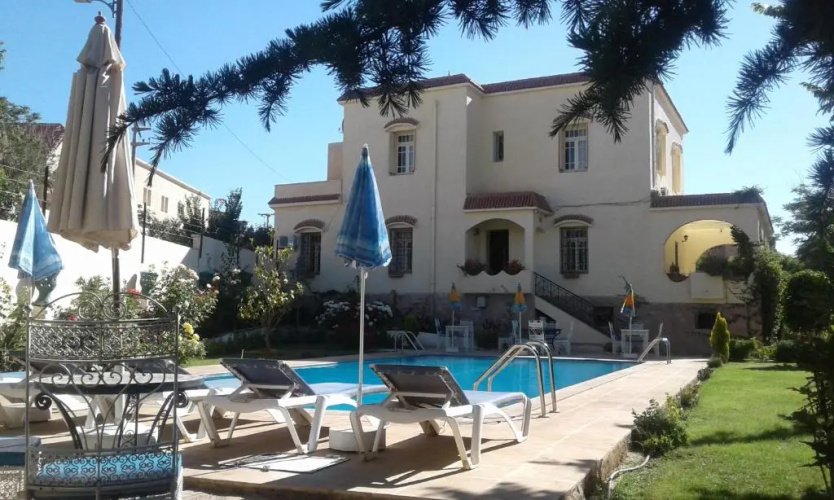Villa Pomme D'Or