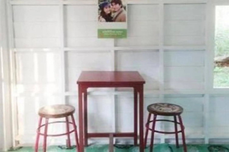 KLKL Hostel