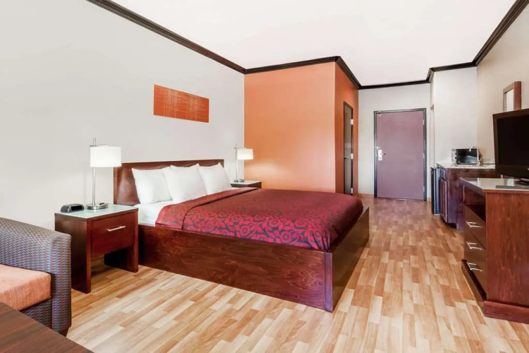 Days Inn And Suites Marquez