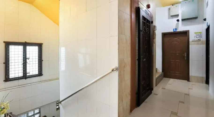 OYO 3375 Sumatera Agustinekost Syariah