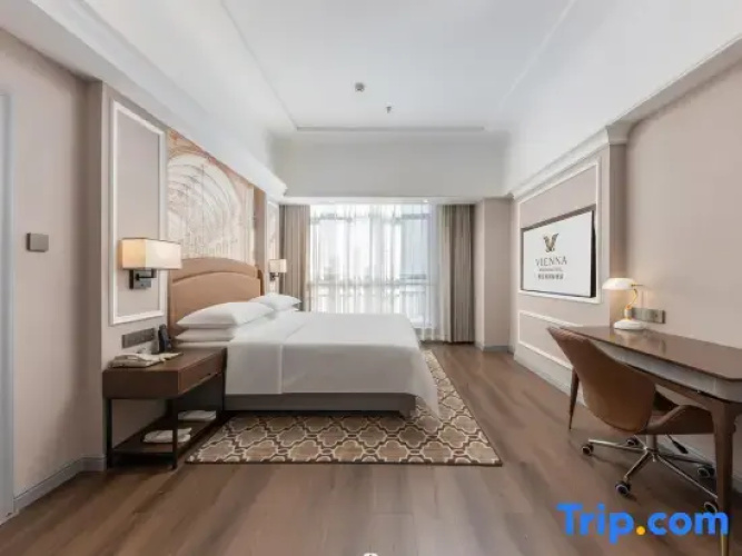 Deluxe Double Suite