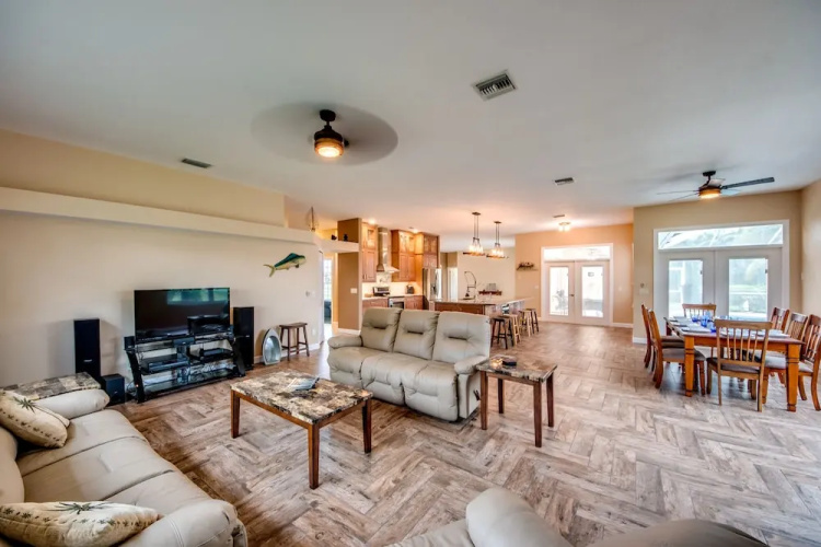 Villa Rustic Cove - Roelens Vacations