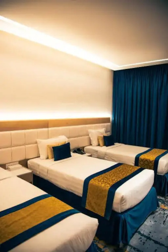 Taj Park Hotel