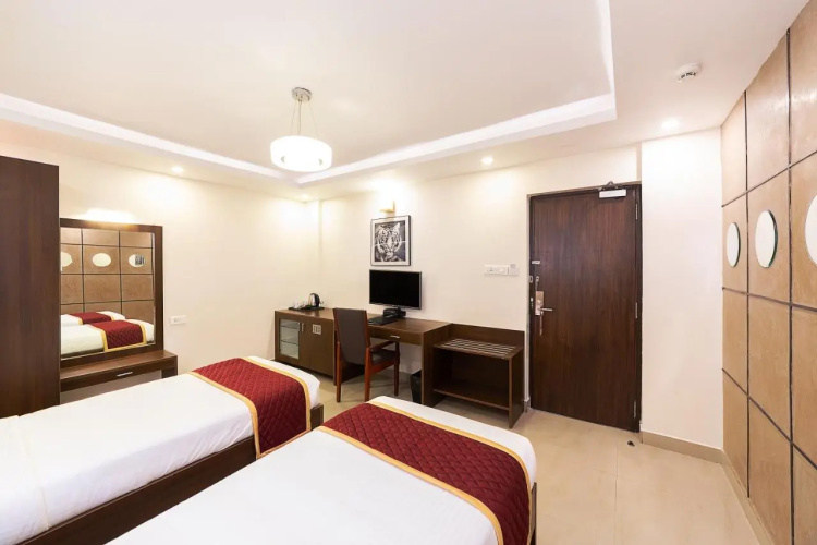 Icon Regency By Bhagini