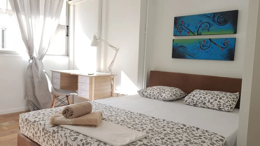 6 Bedrooms Bed in Dorm with balcony