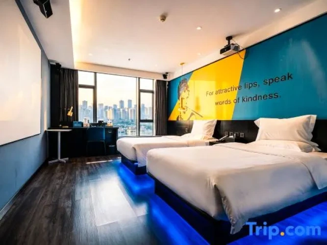 Classic Twin room